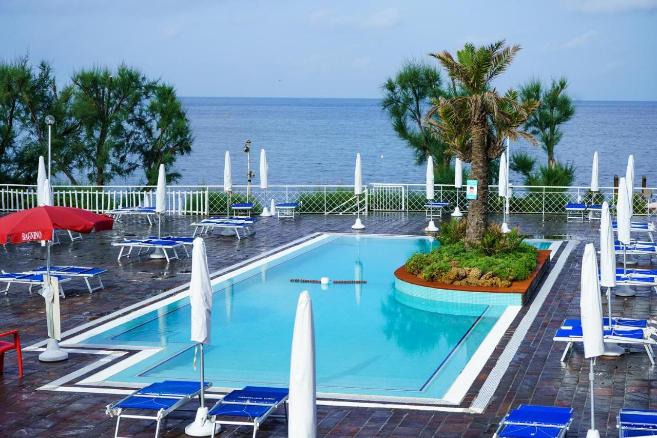 Hotel Puntaquattroventi à Ercolano Extérieur photo