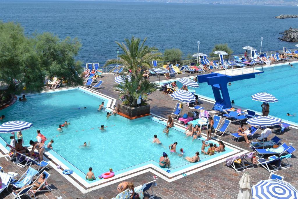 Hotel Puntaquattroventi à Ercolano Extérieur photo